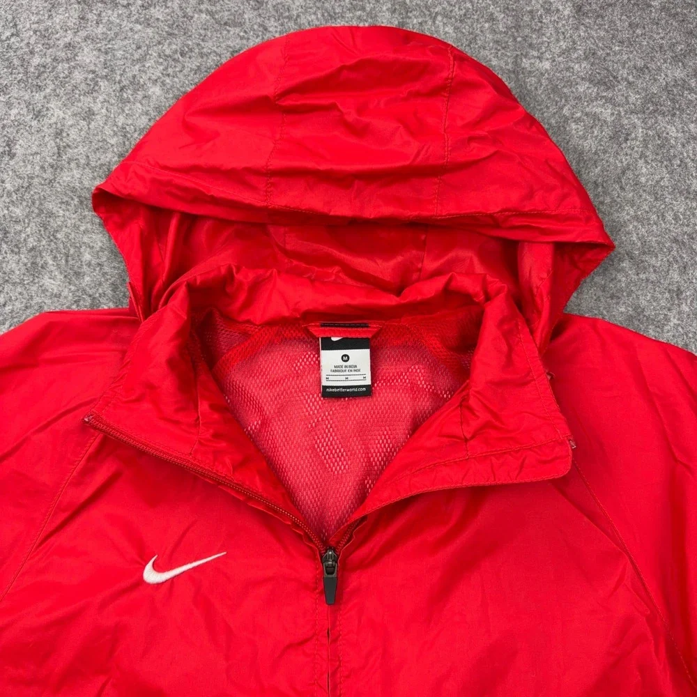 Nike Rain Jacket Mens Medium Red Foundation 12 Hooded Windbreaker Zip Soccer